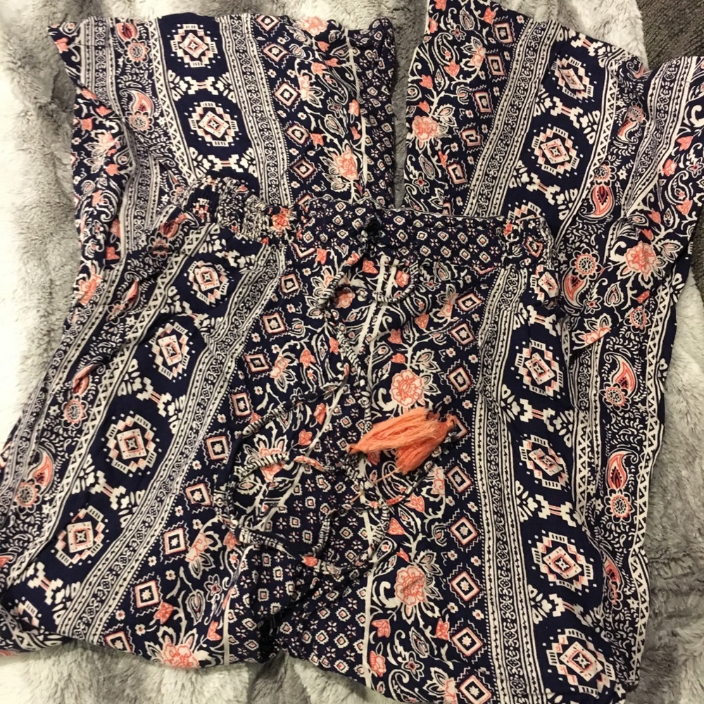 Flirty patterned Boho pants